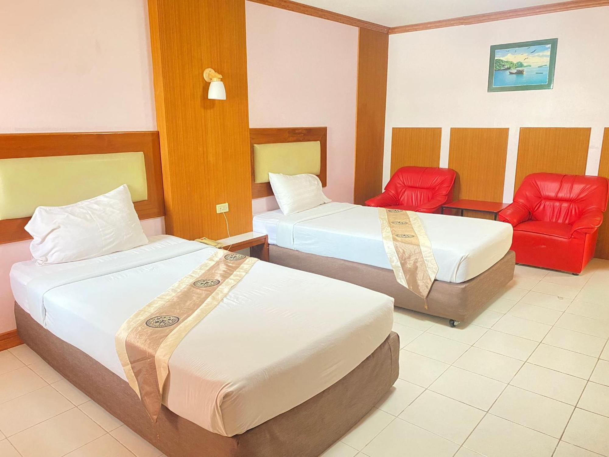 โรงแรมสยามบูทีค บุรีรัมย์ Exterior foto