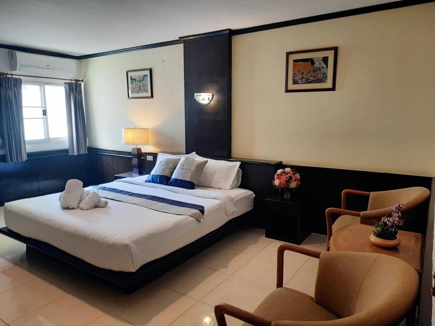โรงแรมสยามบูทีค บุรีรัมย์ Exterior foto