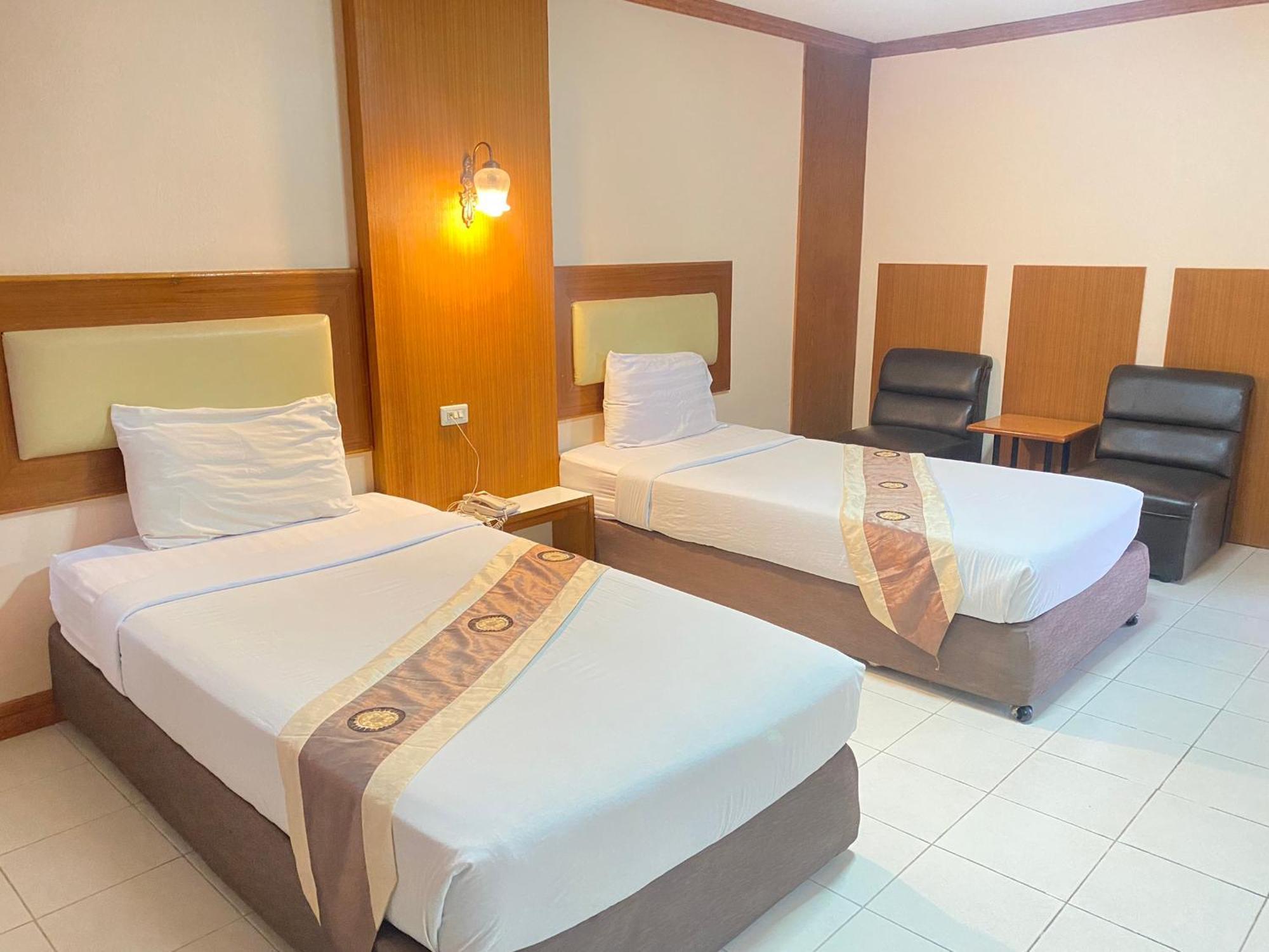 โรงแรมสยามบูทีค บุรีรัมย์ Exterior foto